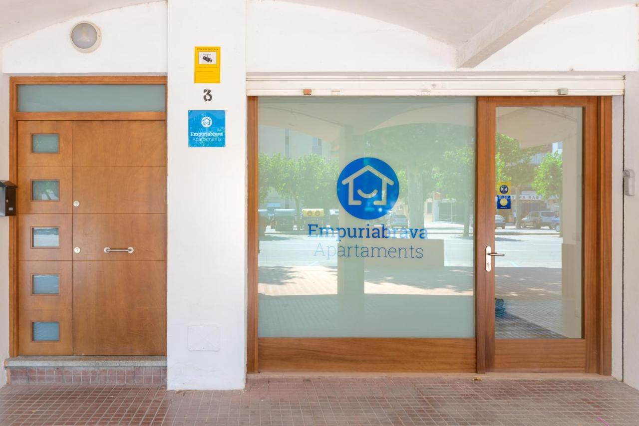Empuriabrava Apartaments - Nº4 エクステリア 写真